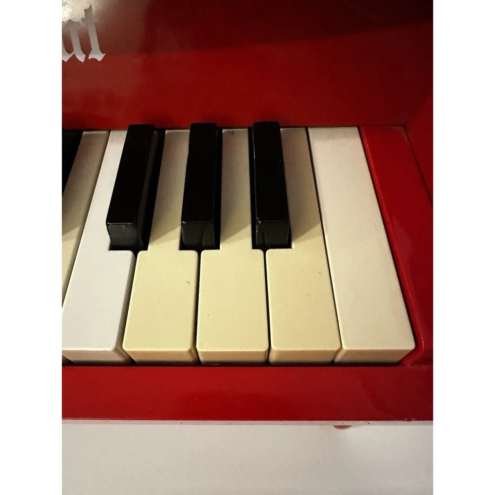 Schoenhut good item